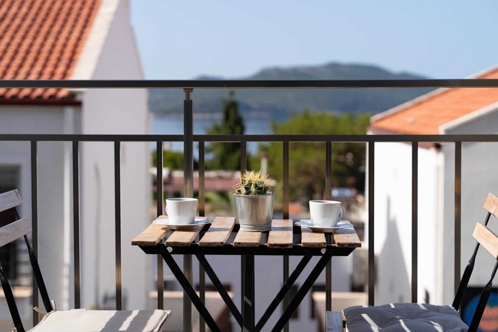 Isinda Pansiyon Kaş Esterno foto
